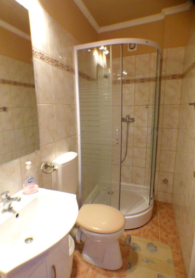 Vitorlas Apartmanhaz Siofok Bagian luar foto